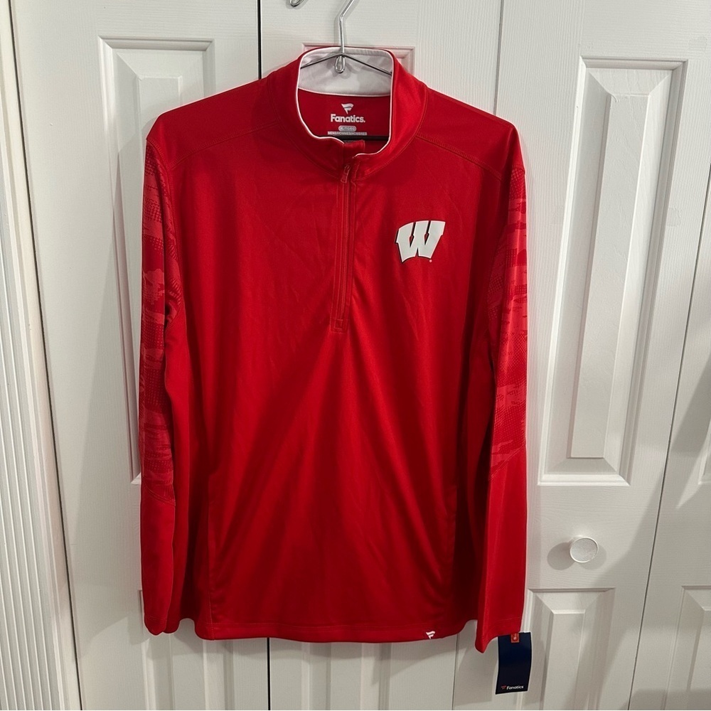 Fanatics Wisconsin Badgers Quarter Zip Pullover